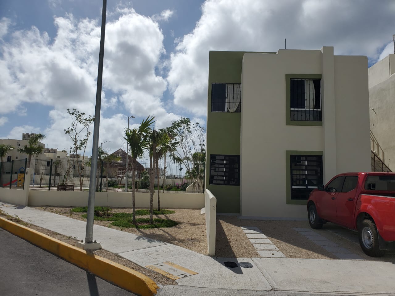 RENTA DEPTO (Planta Baja) – Aldea Tulum – 2 Rec - Wviviendas